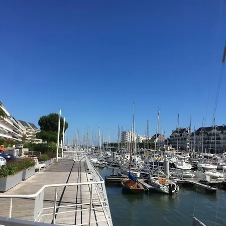 Apartamento Ar Kevel *